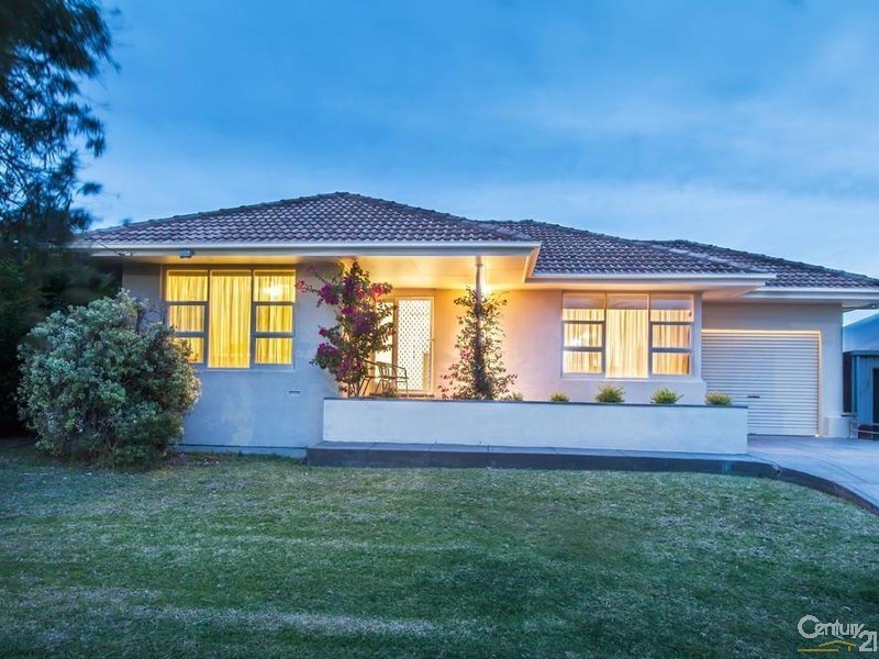 9 Mann Street, Seacliff Park SA 5049