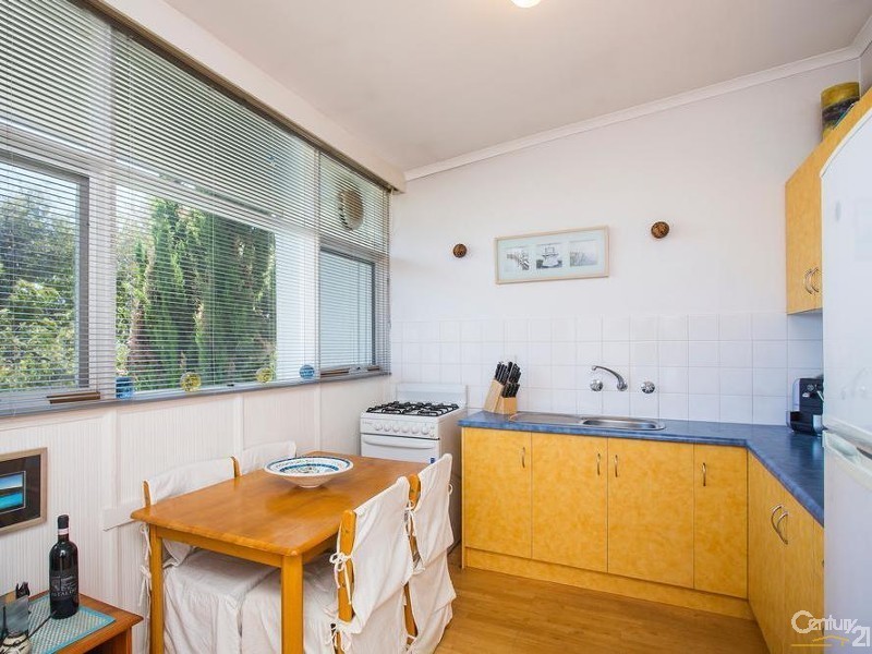 8/2 Crosby Street, South Brighton SA 5048