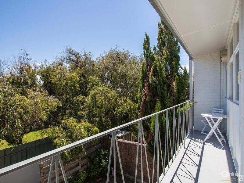 8/2 Crosby Street, South Brighton SA 5048