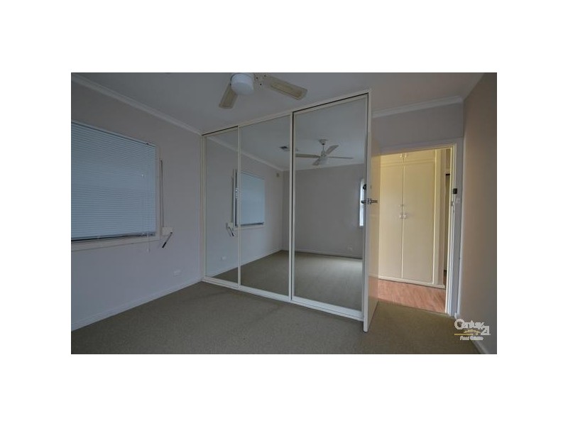 14 Sullivan Tce, O’sullivan Beach SA 5166