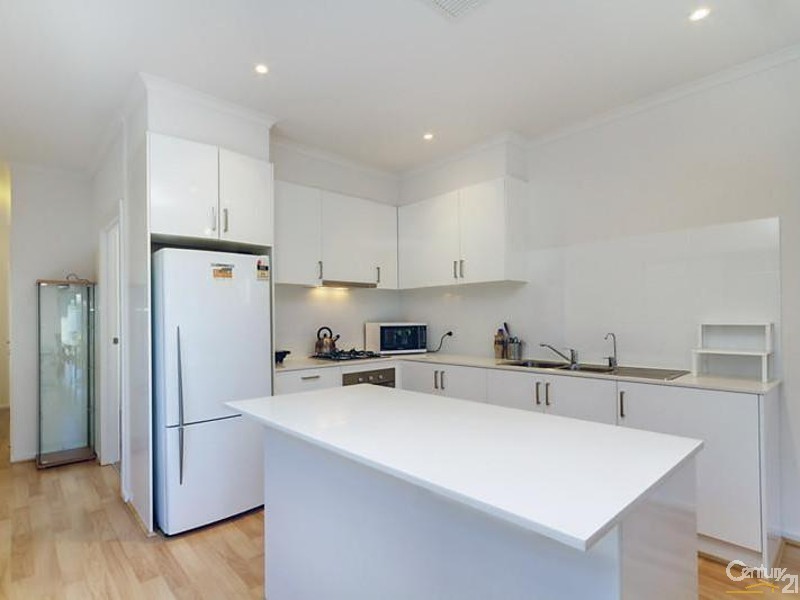 18A Torquay Road, Sturt SA 5047