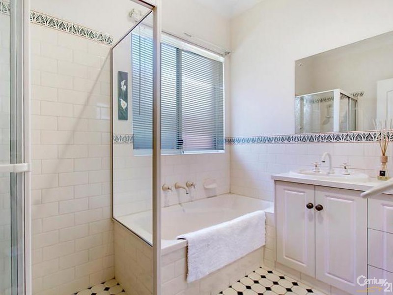 29b Illawarra Avenue, Hove SA 5048