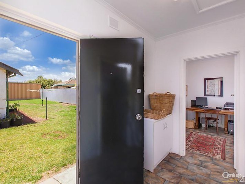 23 Nellie Avenue, Mitchell Park SA 5043