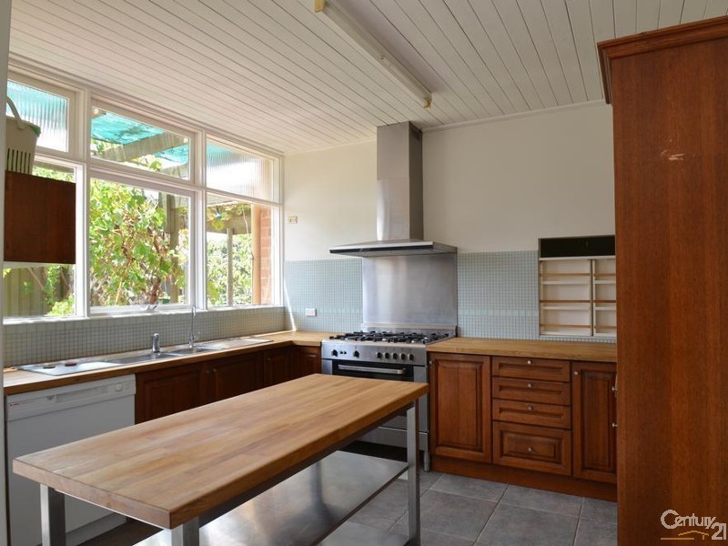 16 Marlborough Street, Brighton SA 5048