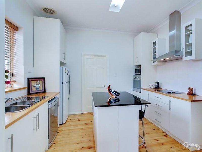 17 Surf Street, South Brighton SA 5048