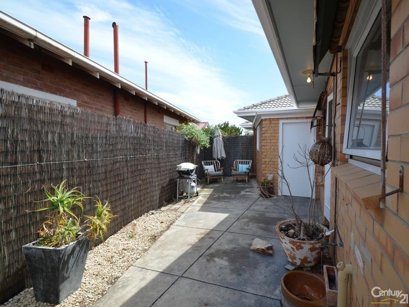 2/38 Beach Road, Brighton SA 5048