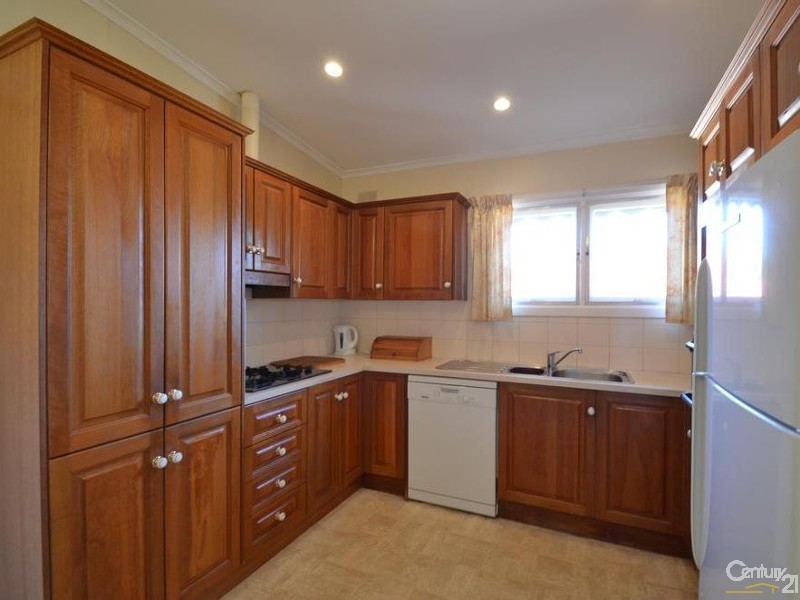 18 Calum Grove, Seacombe Heights SA 5047