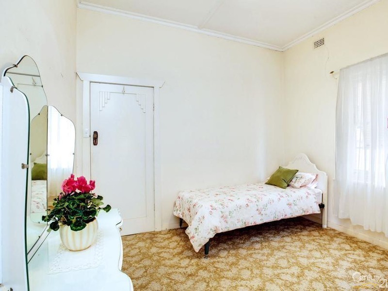 47 Gertrude Street, Glandore SA 5037