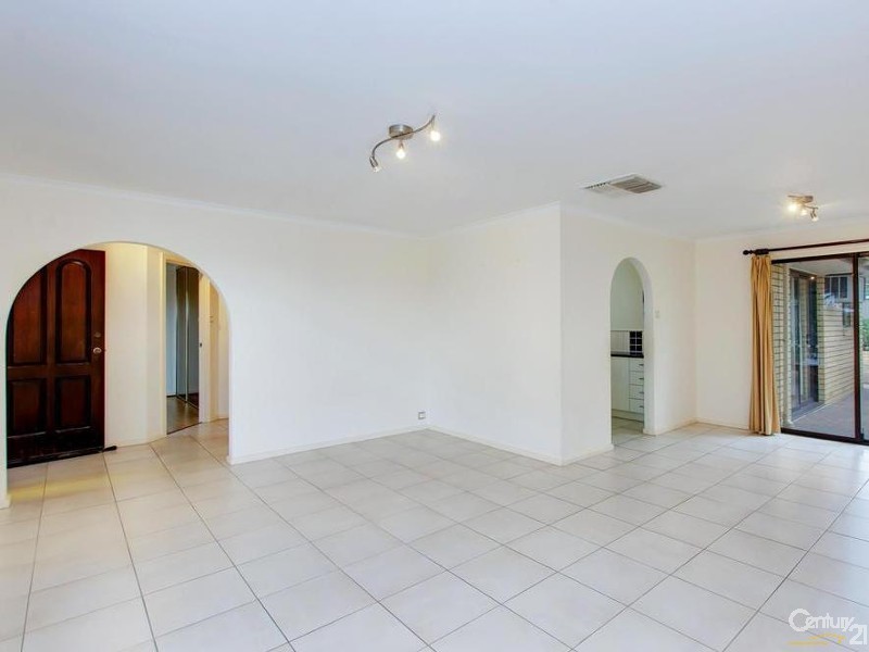 58 Glenhelen Road, Morphett Vale SA 5162