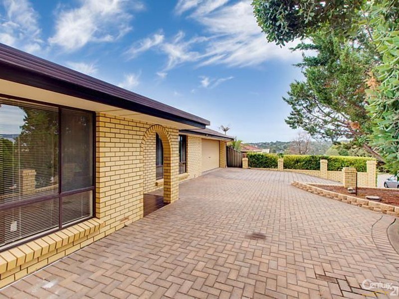 58 Glenhelen Road, Morphett Vale SA 5162