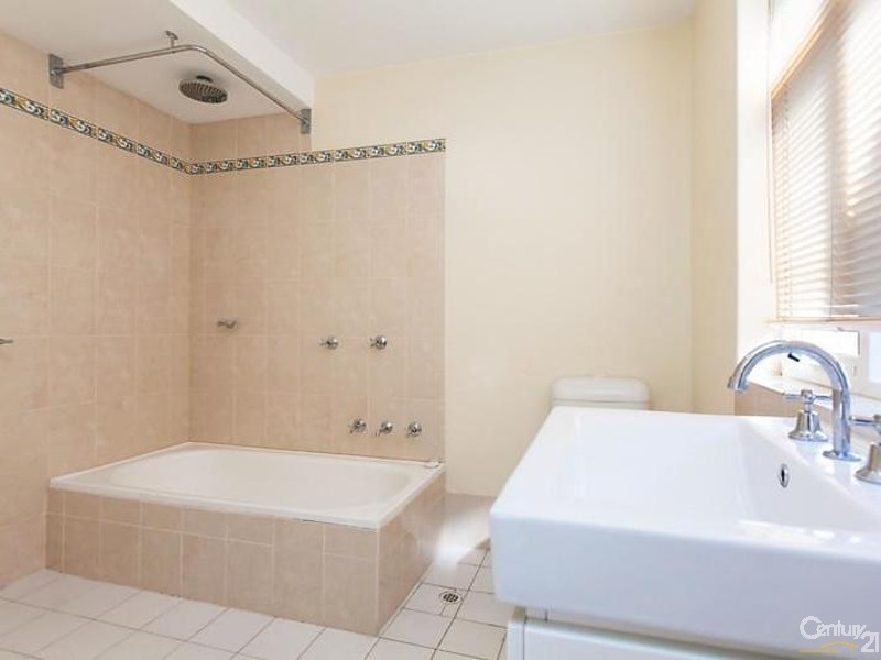 1/8 Tudor Avenue, Clovelly Park SA 5042