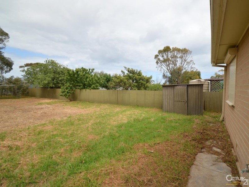 14 Sullivan Tce, O’sullivan Beach SA 5166