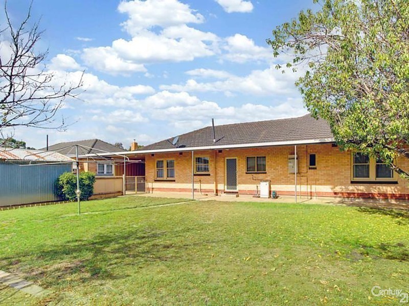 12 Nickels Avenue, Park Holme SA 5043