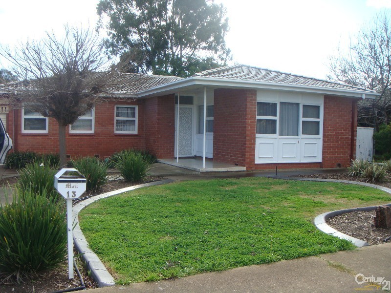 13 Livingstone Street, Glengowrie SA 5044