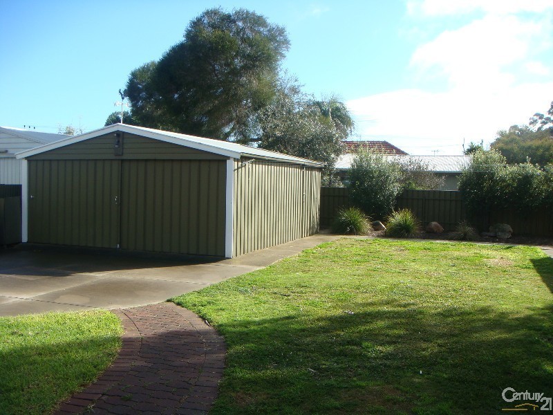 13 Livingstone Street, Glengowrie SA 5044