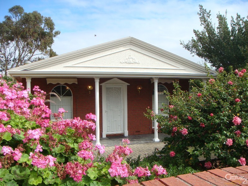 46 Myrtle Road, Seacliff SA 5049