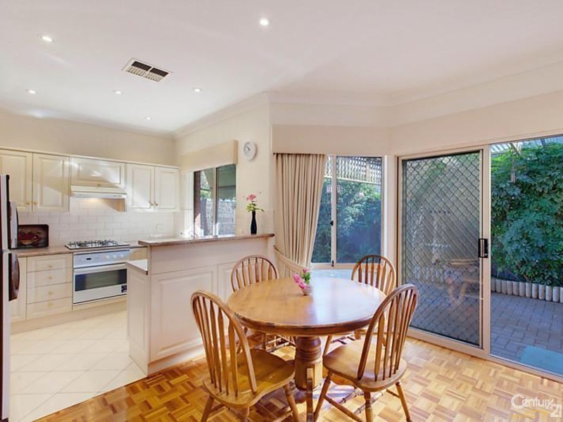 1/8 Jetty Road, Brighton SA 5048