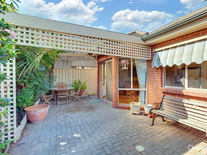 1/8 Jetty Road, Brighton SA 5048