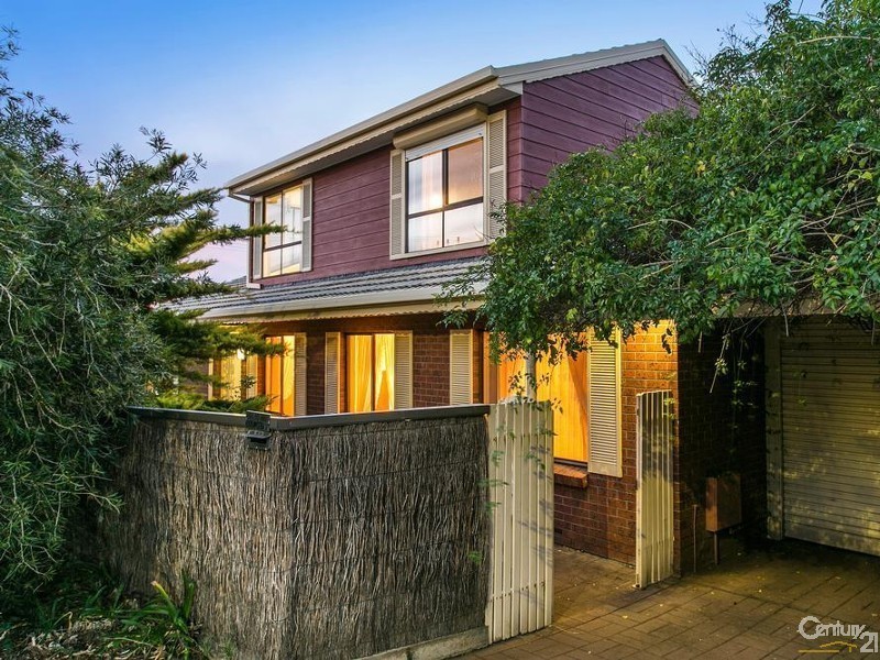 10 Kooraweera Street, Hallett Cove SA 5158