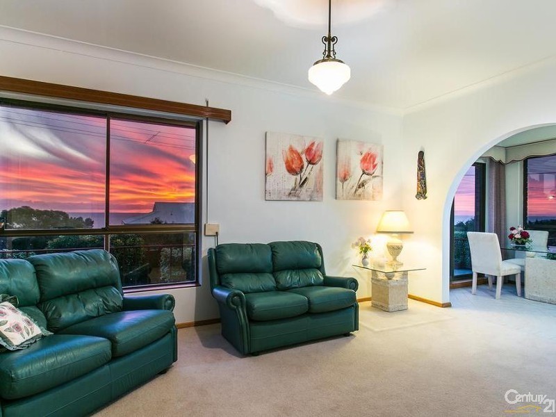 10 Kooraweera Street, Hallett Cove SA 5158