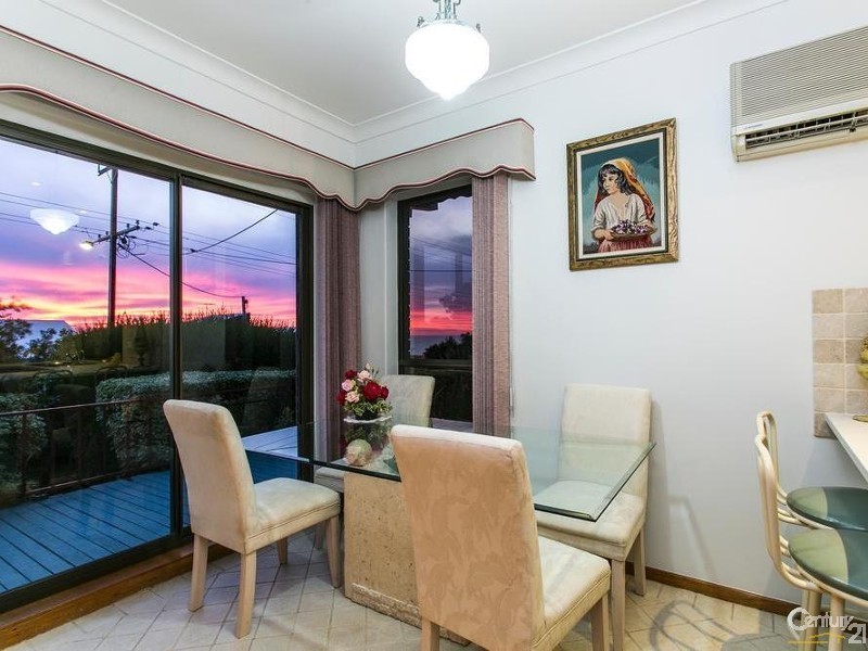 10 Kooraweera Street, Hallett Cove SA 5158