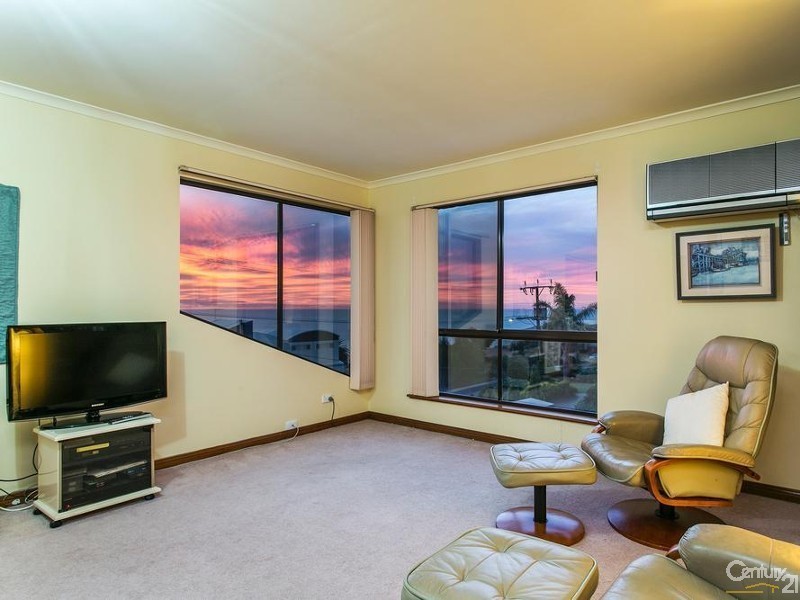 10 Kooraweera Street, Hallett Cove SA 5158