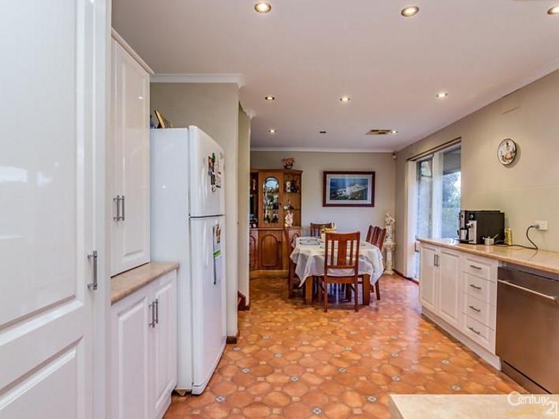 9 Alpine Road, Seacombe Heights SA 5047