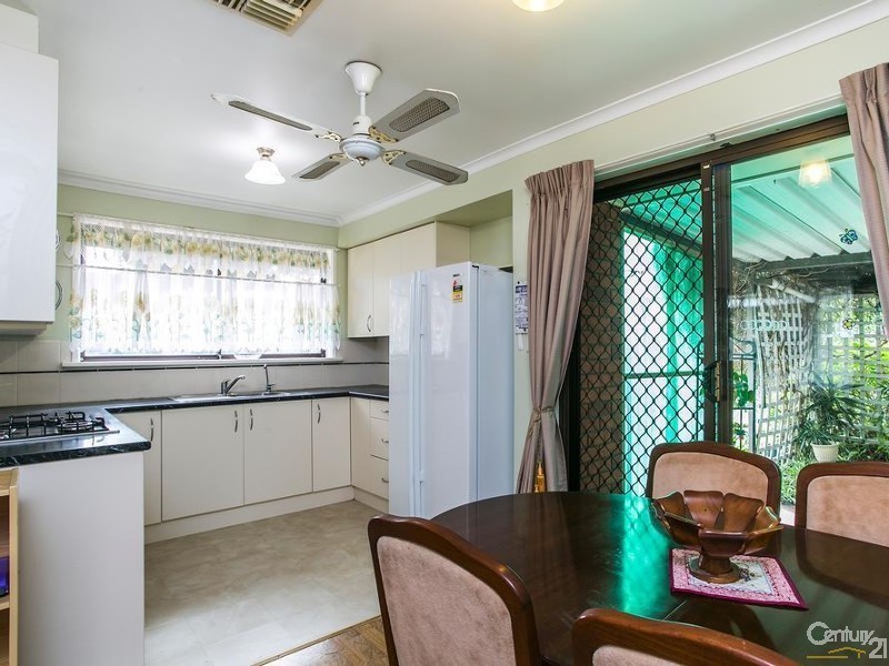 55 Whiteley Drive, Trott Park SA 5158