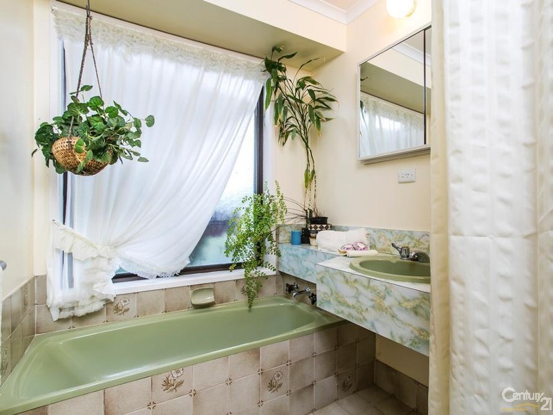 55 Whiteley Drive, Trott Park SA 5158