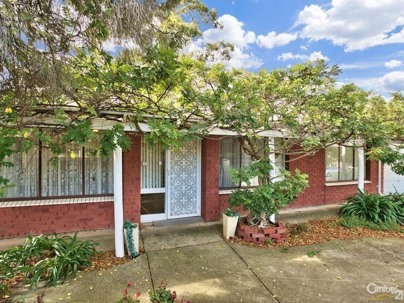 55 Whiteley Drive, Trott Park SA 5158