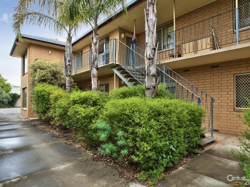 2/3 Marlborough Street, Brighton SA 5048