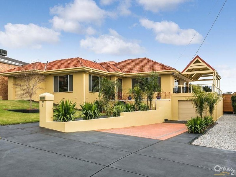 2 Cleve Street, Seaview Downs SA 5049