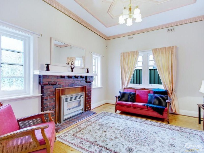 12 St Peters Street, Glenelg East SA 5045