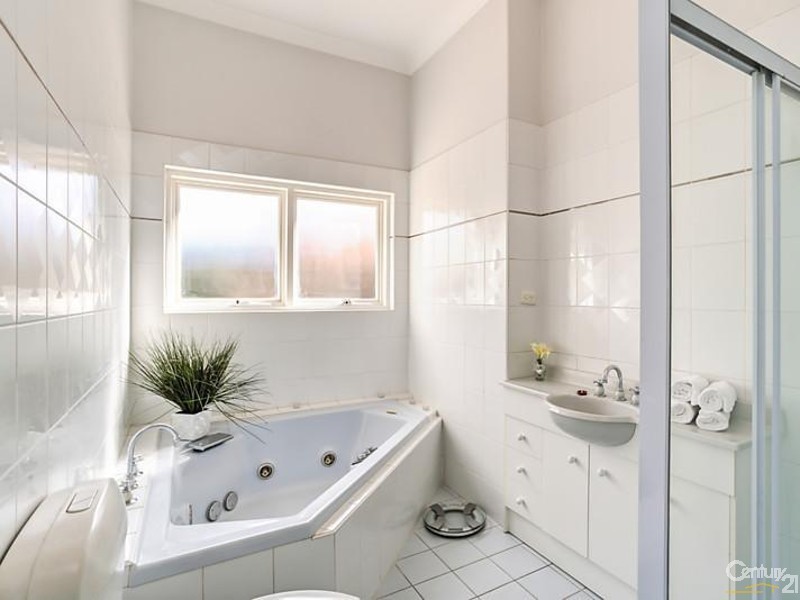 12 St Peters Street, Glenelg East SA 5045