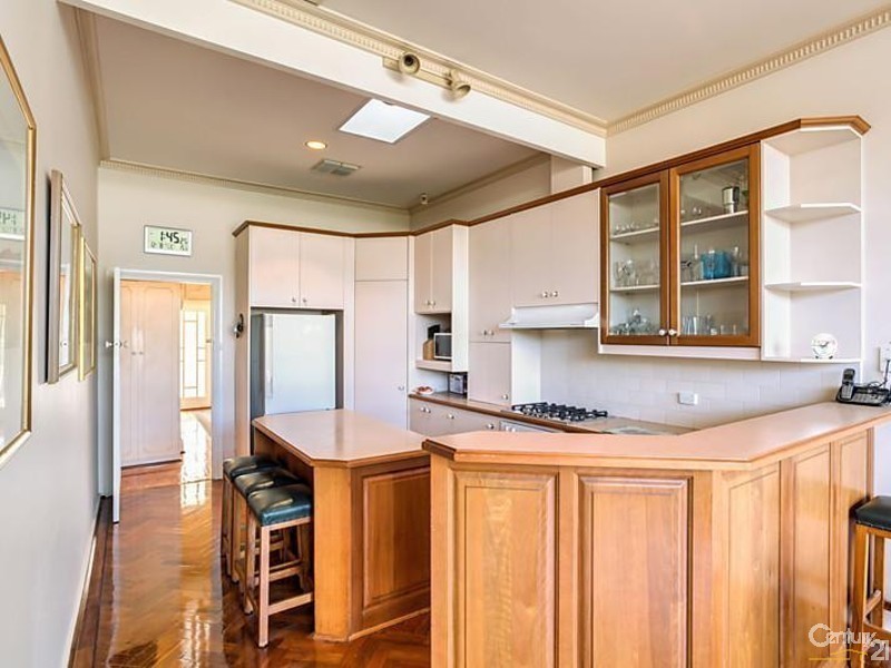 12 St Peters Street, Glenelg East SA 5045