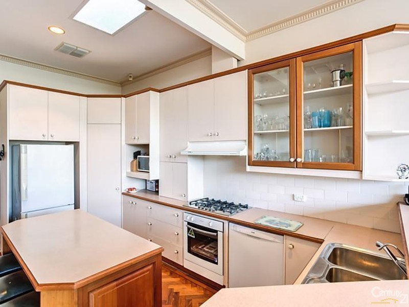 12 St Peters Street, Glenelg East SA 5045
