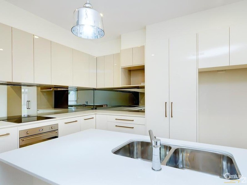 5  Day Street, North Brighton SA 5048