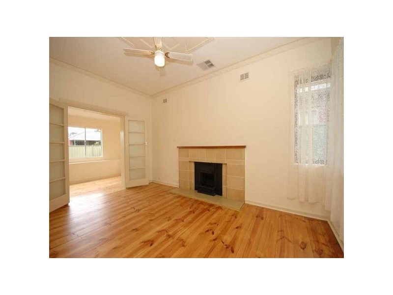 46 Trimmer Parade, Woodville West SA 5011