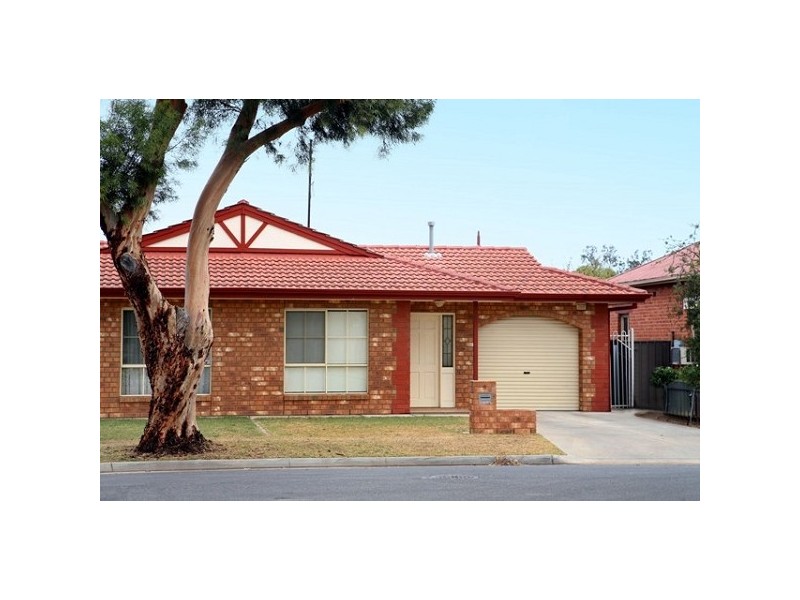 8 Selkirk Avenue, Seaton SA 5023