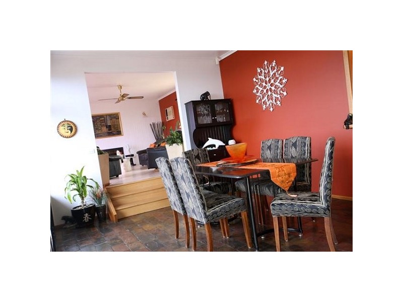 5 Keith Crescent, Marino SA 5049