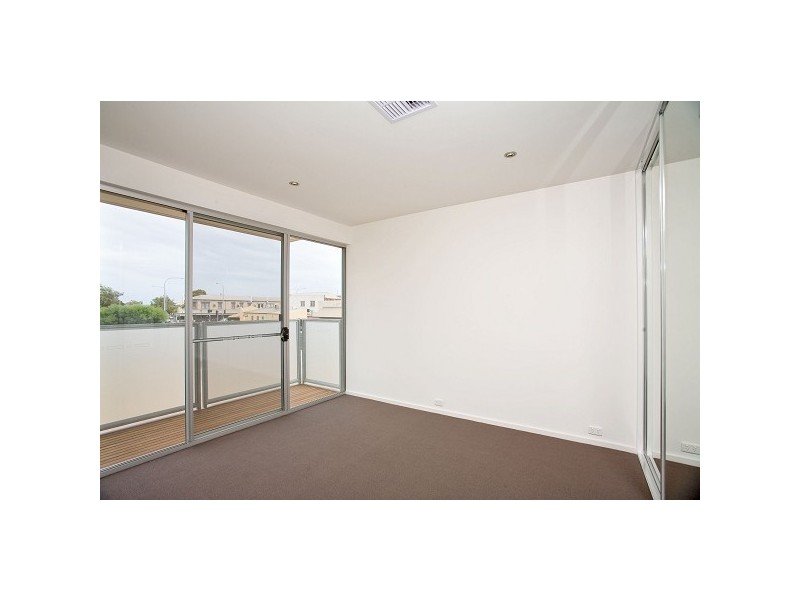 32 Godfrey Street, Port Adelaide SA 5015