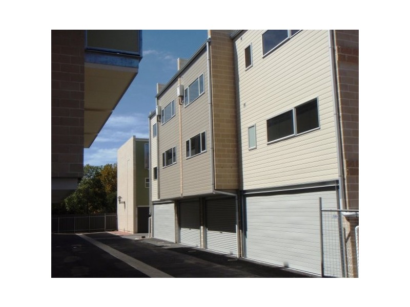 28 Godfrey Street, Port Adelaide SA 5015