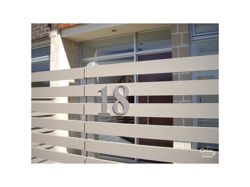 18 Godfrey Street, Port Adelaide SA 5015