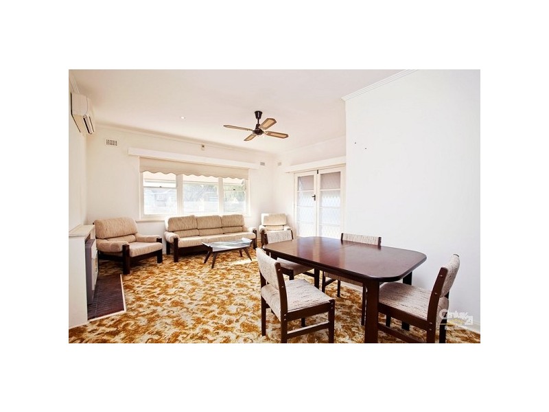 2 Minna Terrace, Semaphore Park SA 5019