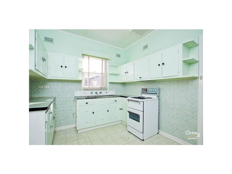 2 Minna Terrace, Semaphore Park SA 5019