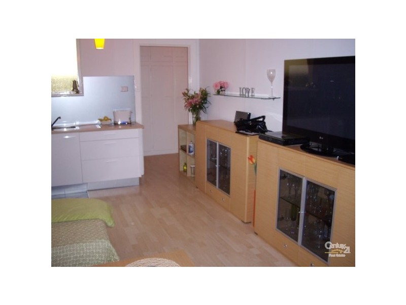 3 / 3 Seaview Road, West Beach SA 5024