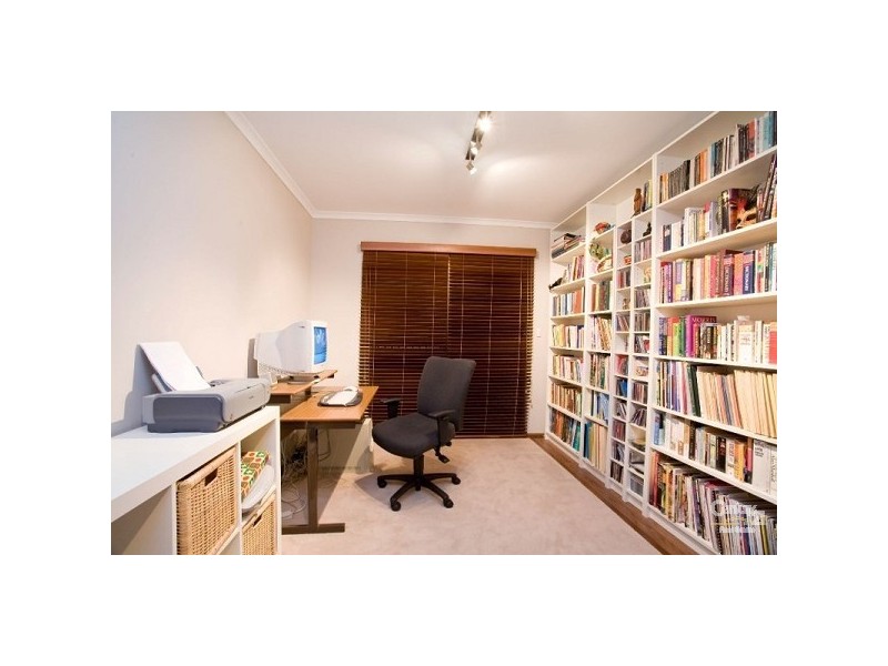 29 McDonald Grove, West Lakes SA 5021