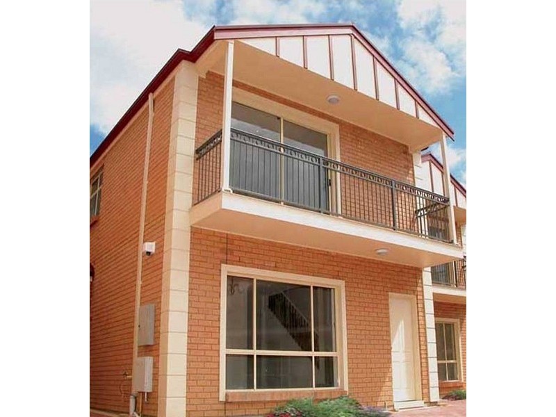 2/1b Thirza Avenue, Mitchell Park SA 5043