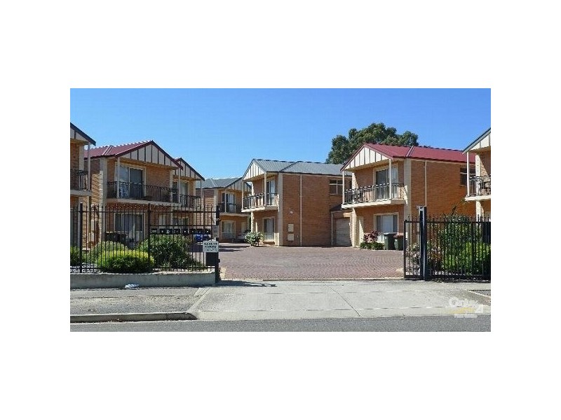 2/1b Thirza Avenue, Mitchell Park SA 5043