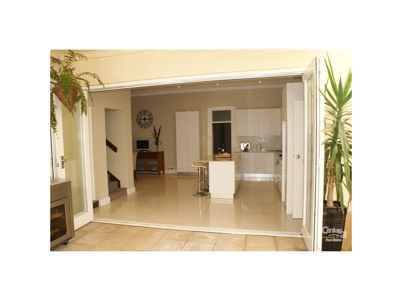 189 Military Road, Henley Beach South SA 5022